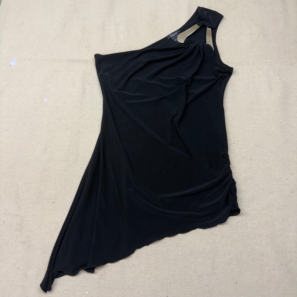 Taunt One Shoulder Asymmetrical Top Black Silver Hardware Side Ruched Medium